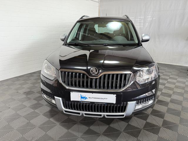 Skoda Yeti 2.0 TDI Adventure Green tec SHZ NAVI AHK 