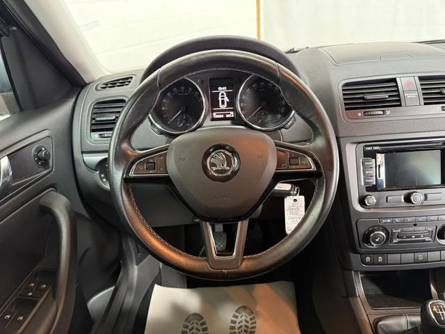 Skoda Yeti 2.0 TDI Adventure Green tec SHZ NAVI AHK 
