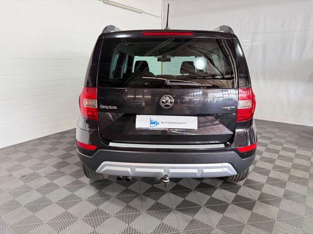 Skoda Yeti 2.0 TDI Adventure Green tec SHZ NAVI AHK 
