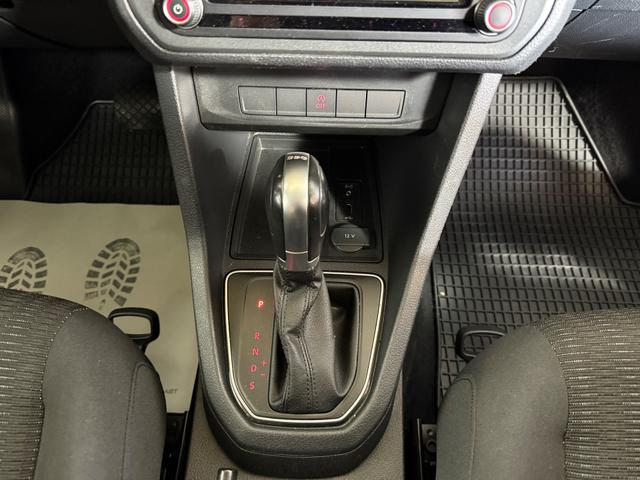 Volkswagen Caddy 2.0 TDI BMT Comfortline DSG Klima NAVI AHK 