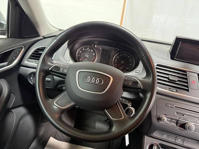 Audi Q3 1.4 TFSI S-tronic Xenon Temp. NAVI SHZ PDC 
