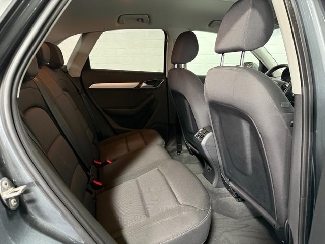 Audi Q3 1.4 TFSI S-tronic Xenon Temp. NAVI SHZ PDC 