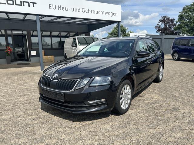 Skoda Octavia Combi - 2.0 TDI Clever Navi LED DAB+ SHZ ACC AHK 1.Hand