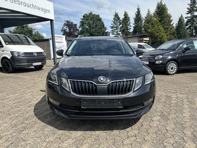 Skoda Octavia Combi 2.0 TDI Clever Navi LED DAB+ SHZ ACC AHK 1.Hand 