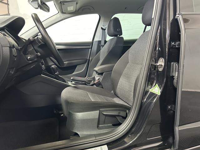 Skoda Octavia Combi 2.0 TDI DSG Soleil NAVI ACC LED SHZ 1.Hand 