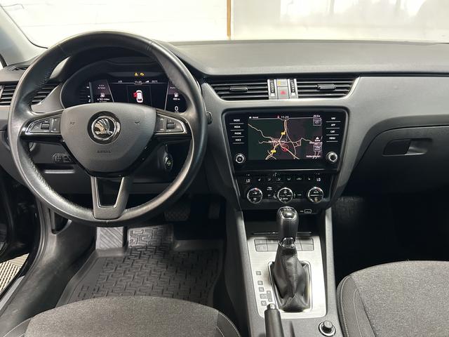 Skoda Octavia Combi 2.0 TDI DSG Soleil NAVI ACC LED SHZ 1.Hand 