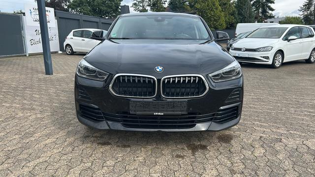 BMW X2 sDrive 20d Advantage LED ACC SHZ DAB+ KAMERA 