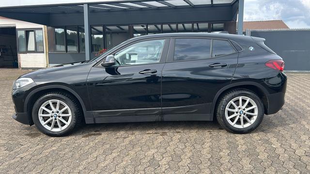 BMW X2 sDrive 20d Advantage LED ACC SHZ DAB+ KAMERA 