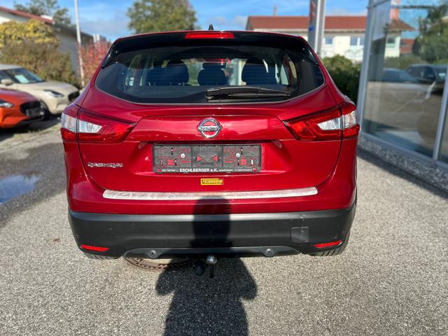 Nissan Qashqai Acenta 1.6 DIG-T 4x2 AHK 