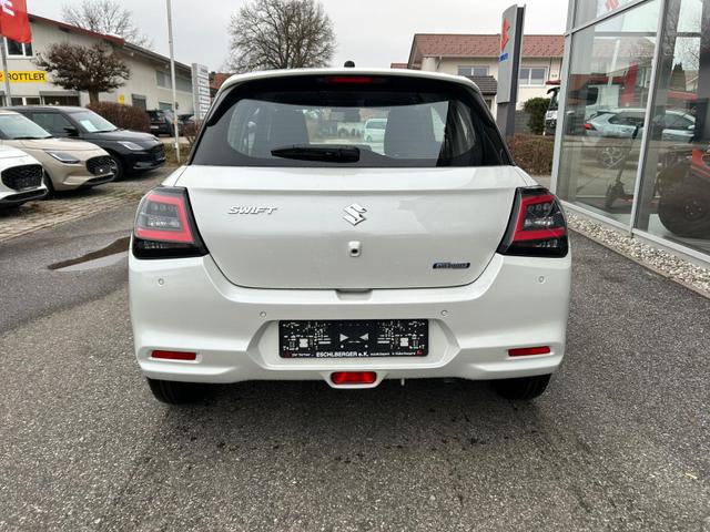Suzuki Swift 1.2 Dualjet Mild-Hybrid Club 