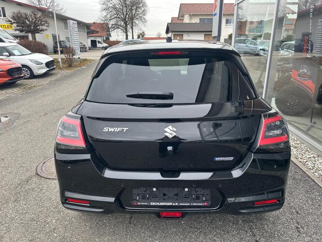 Suzuki Swift 1.2 Dualjet Hybrid 61 kW Comfort+ Mild-Hybrid CVT 