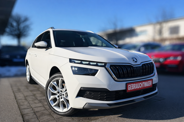 Gebrauchtfahrzeug Skoda Kamiq - 1.5 TSI DSG Style OPF AHK NAVI Frontscheibenheizung