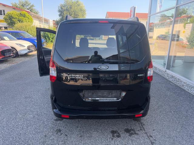 Ford Tourneo Courier Titanium 1.0 EcoBoost Standheizung 