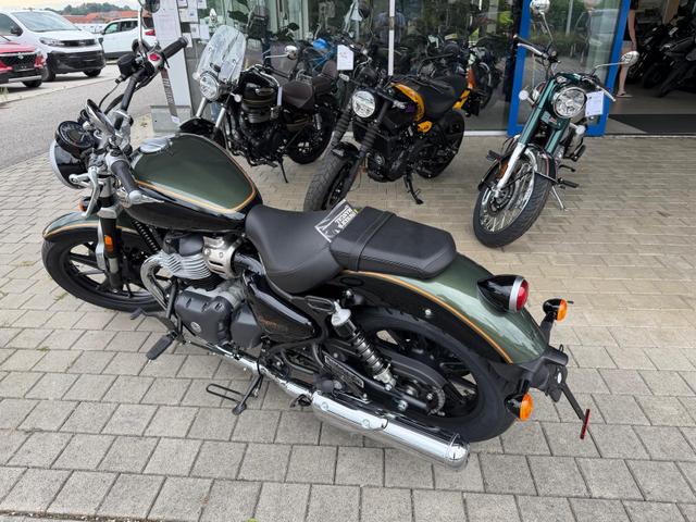 Royal Enfield Super Meteor 650 35,0 KW Tourer 
