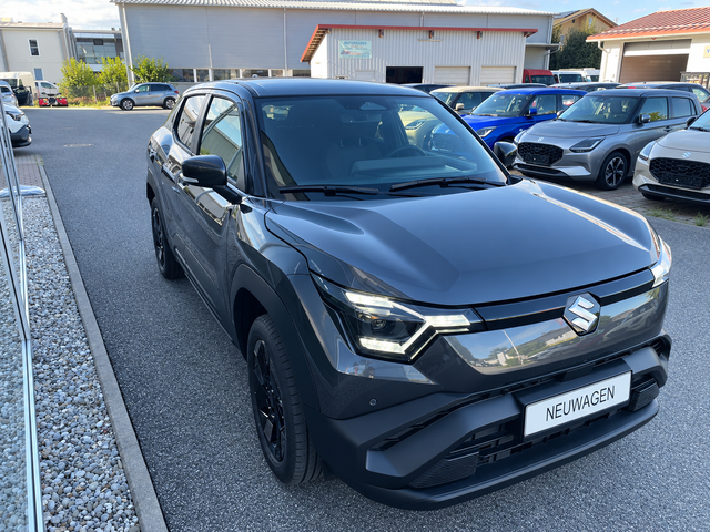 Suzuki e Vitara Club 