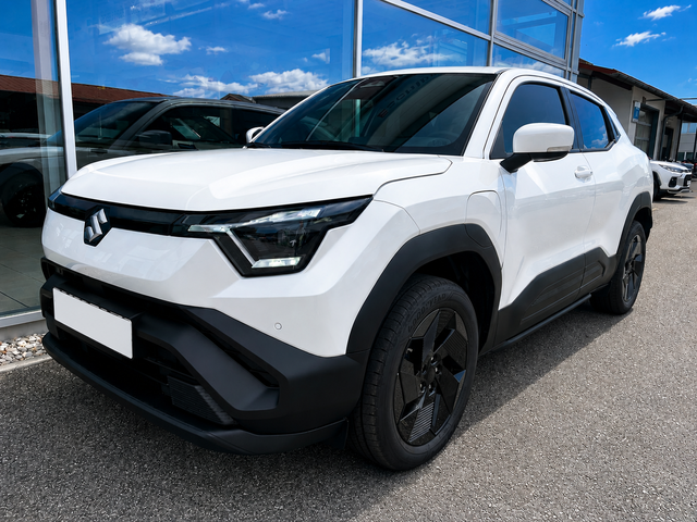 Suzuki e Vitara Club 
