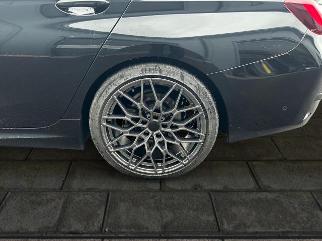 BMW 3er Touring 320 i M Sport Touring*Kamera*PLA*Alcantara*LED* 