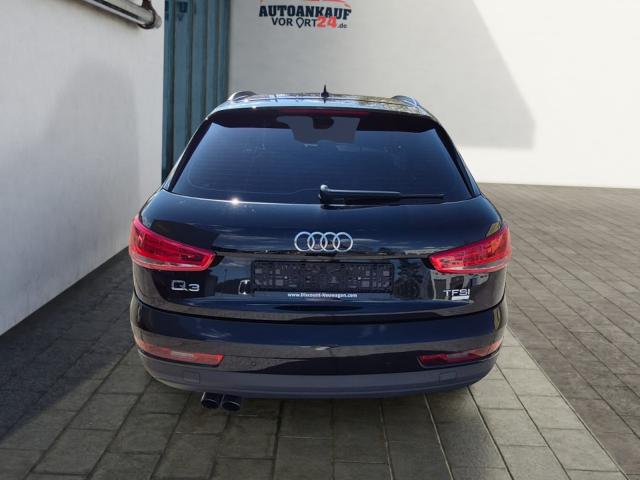 Audi Q3 1.4 TFSI Ultra*Xenon*Navi*BT*PDC*8-Fach* 