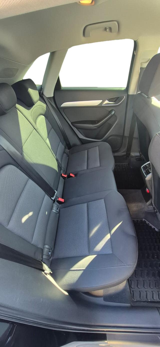 Audi Q3 1.4 TFSI Ultra*Xenon*Navi*BT*PDC*8-Fach* 