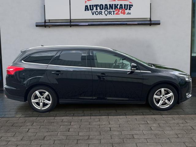 Ford Focus Turnier Titanium*1.Hand*Navi*BT*8-fach* 