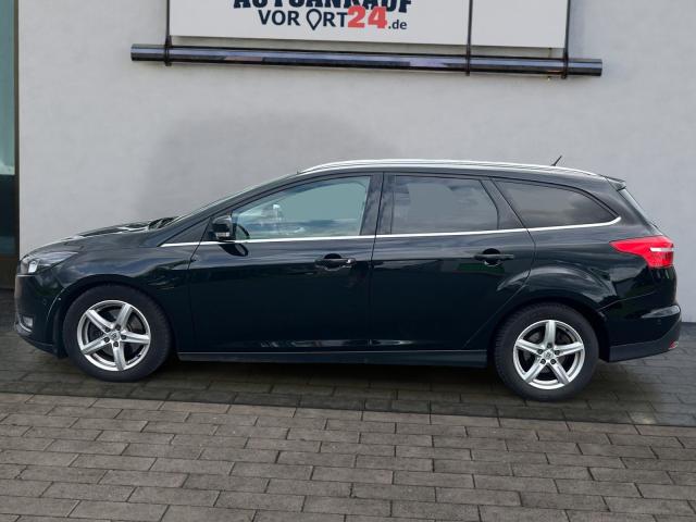Ford Focus Turnier Titanium*1.Hand*Navi*BT*8-fach* 