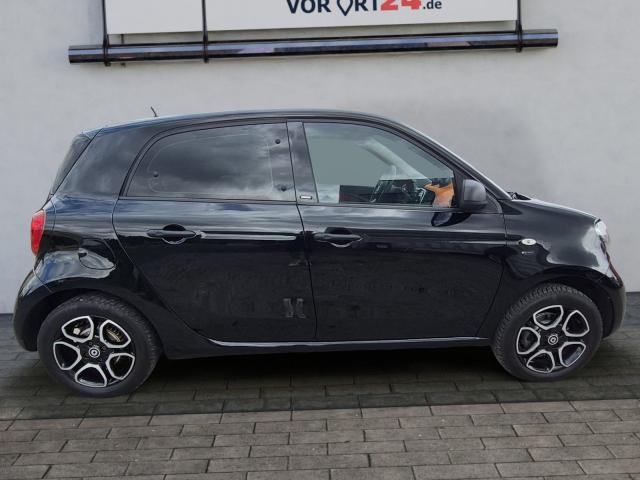Smart forfour Passion*Cool&Audio*Sitzheiz*Tempomat* 