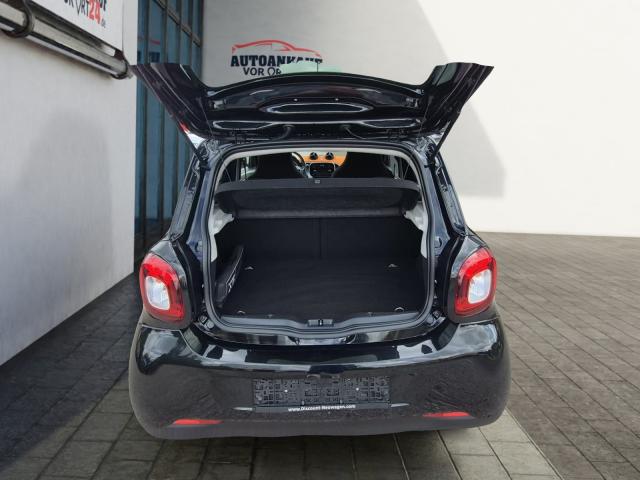 Smart forfour Passion*Cool&Audio*Sitzheiz*Tempomat* 