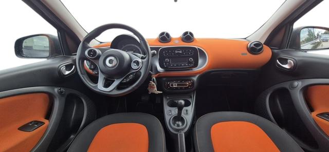 Smart forfour Passion*Cool&Audio*Sitzheiz*Tempomat* 