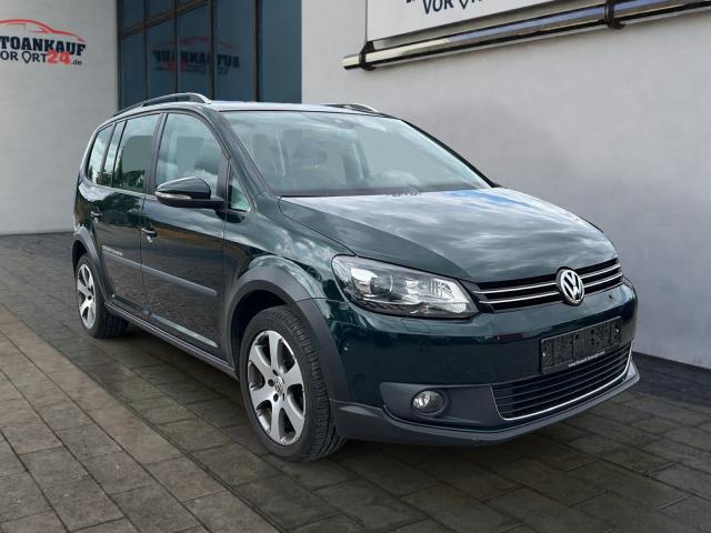 Volkswagen Touran - CrossTouran*BiXenon*Pano*Kamera*Stheiz*