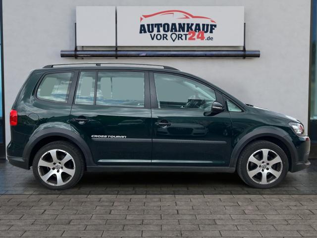 Volkswagen Touran CrossTouran*BiXenon*Pano*Kamera*Stheiz* 