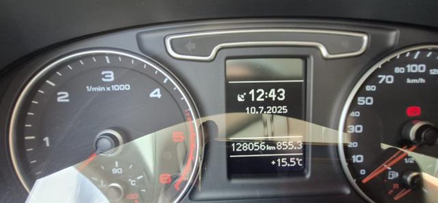 Audi Q3 2.0 TDI*PDC*NAVI* Klima Navi Einparkhilfe 