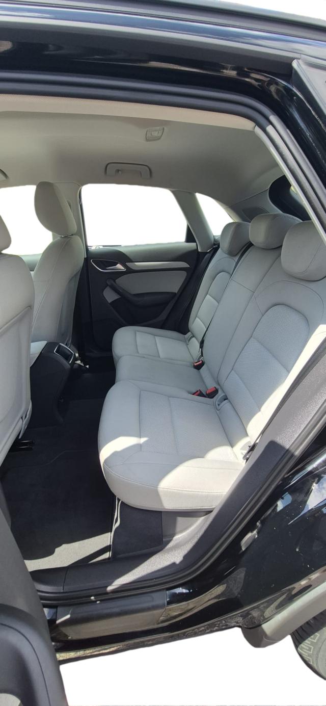 Audi Q3 2.0 TDI*PDC*NAVI* Klima Navi Einparkhilfe 