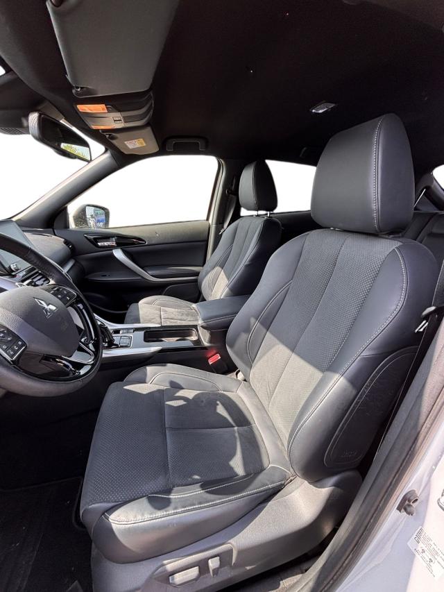 Mitsubishi Eclipse Cross Plus Select Hybrid 4WD*Voll*LED* 