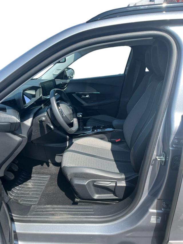 Peugeot 2008 Allure Pack*Hagel* Klima Rückfahrkamera 