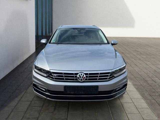 Volkswagen Passat Variant Highline R-Line*Alcantara*Navi 