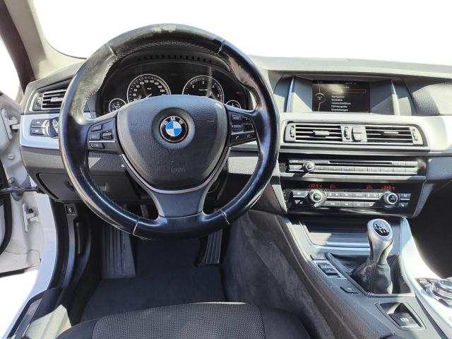 BMW 5er Touring 520d 520 d*AHK*BiXenon*Gepflegt* Klima 