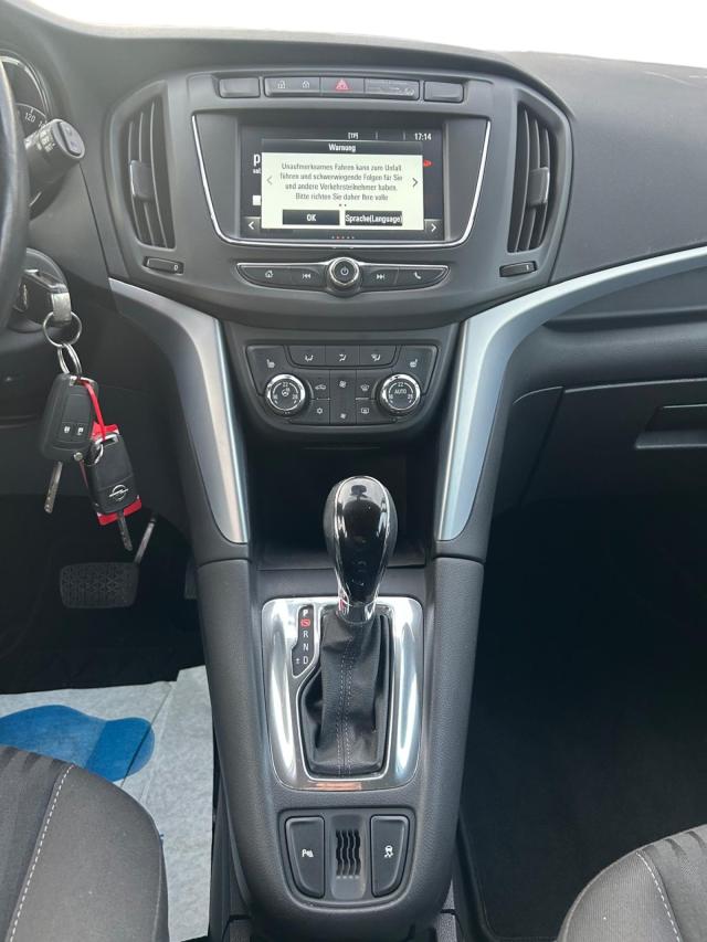 Opel Zafira C Active 2.0 CDTI*Bi-LED*AHK* Klima 