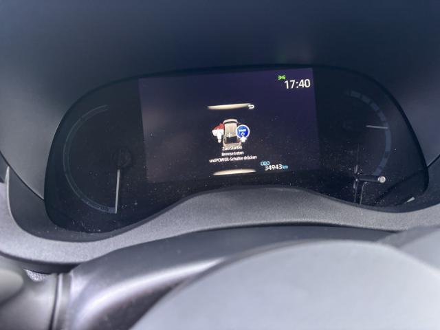 Toyota Yaris Cross Hybrid FWD Adventure*Pano*Autom* 