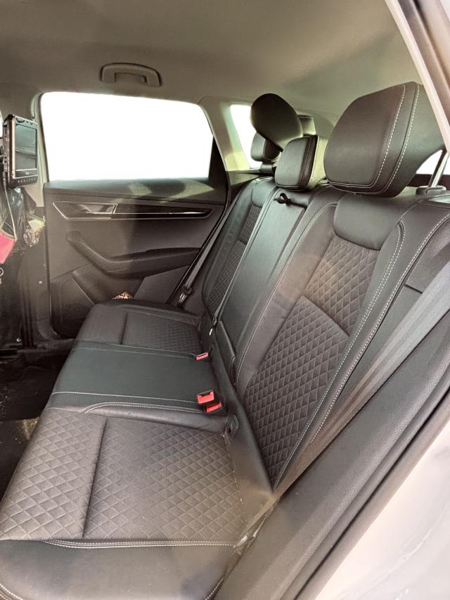 Skoda Karoq Style 1.5TSI*LED*DSG*TÜV-NEU* Klima 
