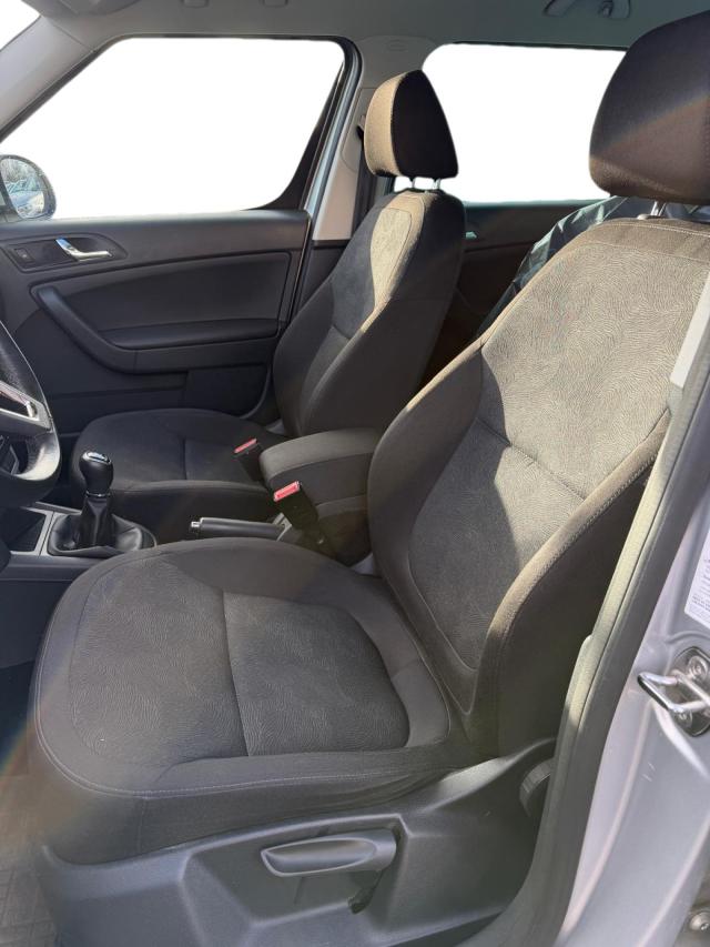 Skoda Yeti Ambition 4x4*2.0TDI*DAB*NAVI*BT*PDC* Klima 