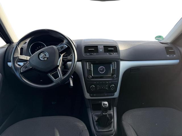 Skoda Yeti Ambition 4x4*2.0TDI*DAB*NAVI*BT*PDC* Klima 