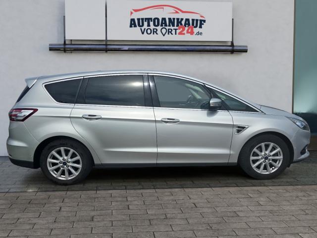 Ford S-MAX 2.0 TDCI Titanium AWD*Pano*AHK* Klima 