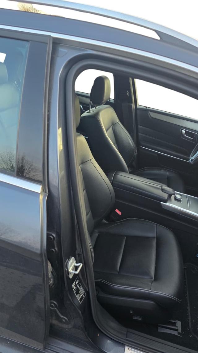 Mercedes-Benz E-Klasse E 250 BlueTec T-Modell* Klima Navi Leder 