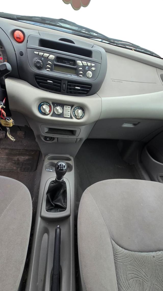 Nissan Almera Tino Klima R&uuml;ckfahrkamera Fenster el. 