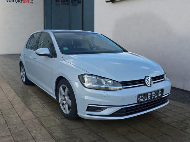 Volkswagen Golf - VII Lim. Comfortline*Pano*Navi*Winter*