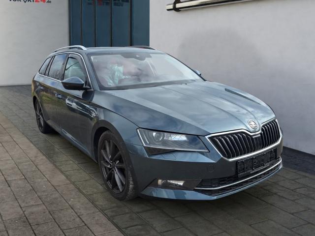 Skoda Superb Combi - L&K 4x4*Voll*Pano* Klima Xenon