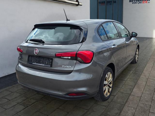 Fiat Tipo 5-T&uuml;rer Lounge 1.6 JTDM*NAVI*DAB*T&Uuml;V-Neu* Klima 