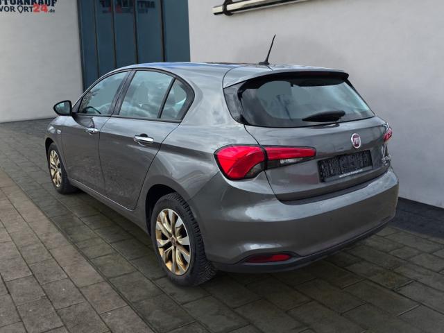 Fiat Tipo 5-T&uuml;rer Lounge 1.6 JTDM*NAVI*DAB*T&Uuml;V-Neu* Klima 