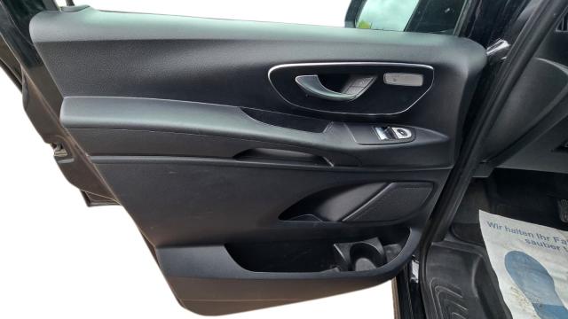 Mercedes-Benz Vito Tourer 124 CDI Base lang*Navi*2JGarantie* 