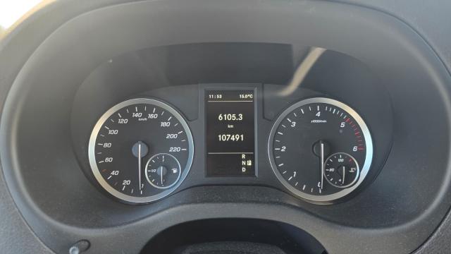 Mercedes-Benz Vito Tourer 124 CDI Base lang*Navi*2JGarantie* 